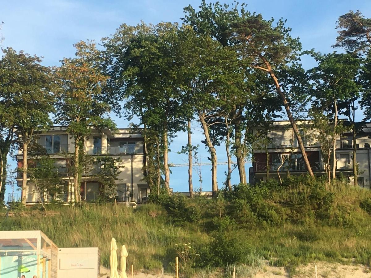 Apartament Nadmorski Z Basenem Klifowa Rewal Exteriör bild
