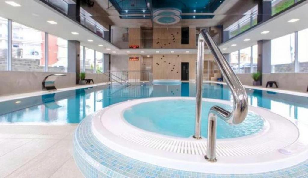 Apartament Nadmorski Z Basenem Klifowa Rewal Exteriör bild