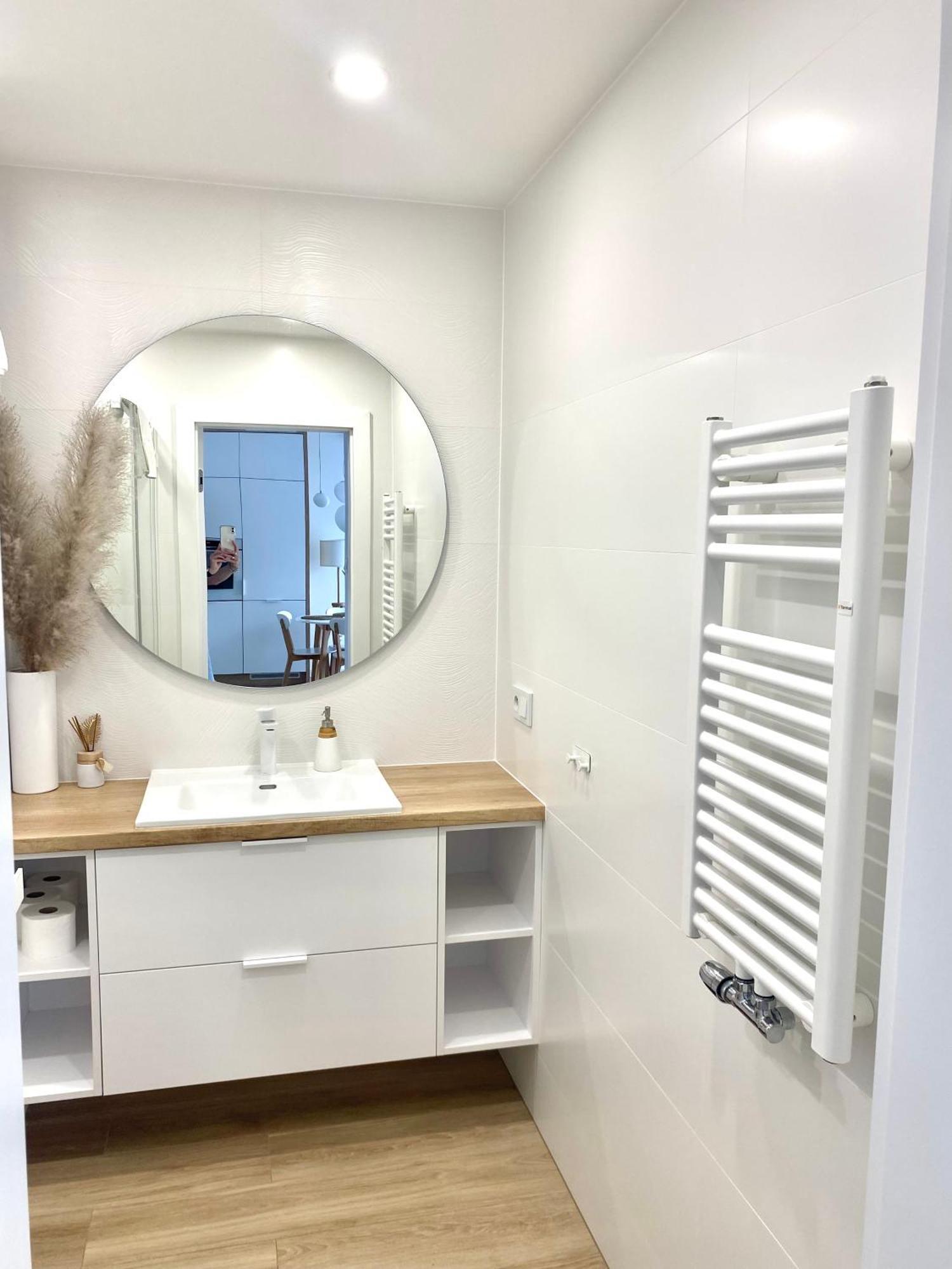 Apartament Nadmorski Z Basenem Klifowa Rewal Exteriör bild